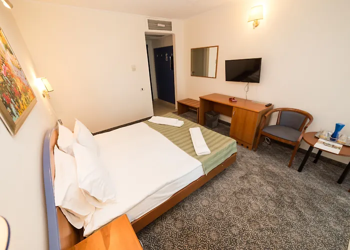 Bavaria Blu Hotel And Conference Centre