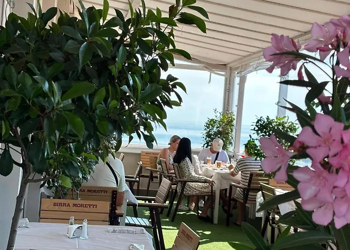 Hotel Promenada